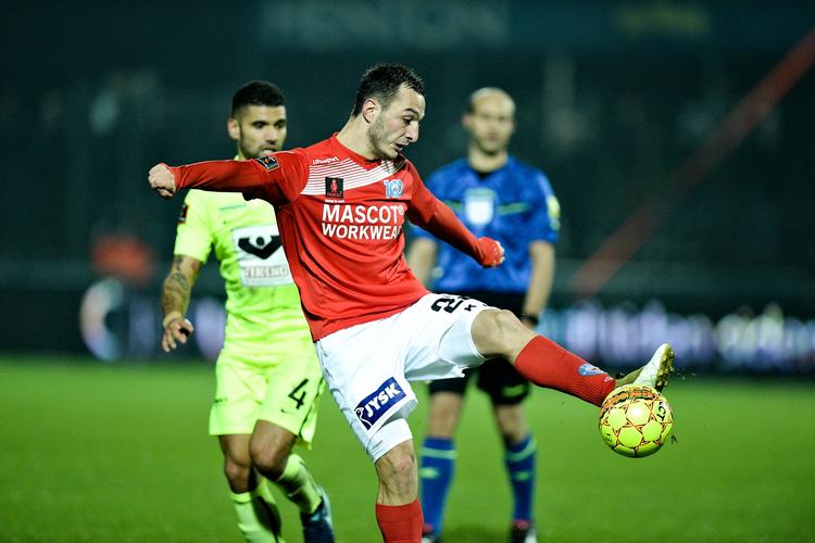 Davit Skhirtladze fra Georgien spiller i Silkeborg IF og er en af de georgianske spillere, der har udtalt sig om sin holdning til homoseksualitet.  
