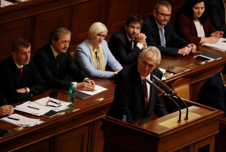 Milos Zeman fotograferet tidligere på ugen, hvor han holdt en tale i Tjekkiets parlament.  