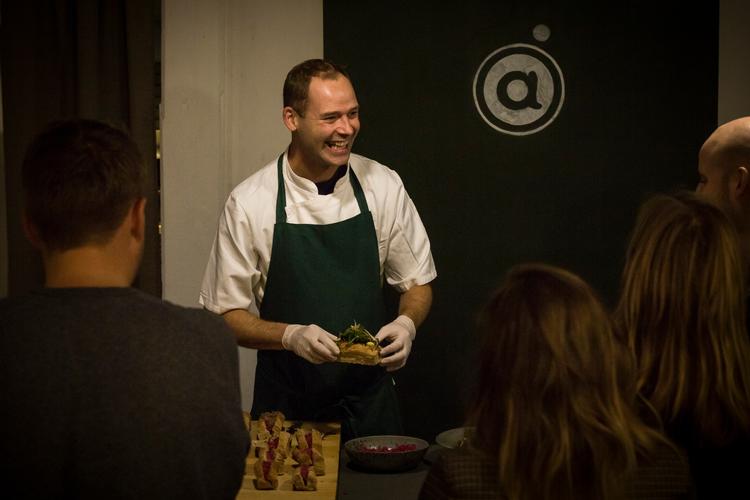 »Vi kommer til at åbne op for en bred vifte af tiltag lige fra bruncharrangementer til kurser i biodynamik eller magien ved kompost«, lyder det fra Aarstidernes direktør. 