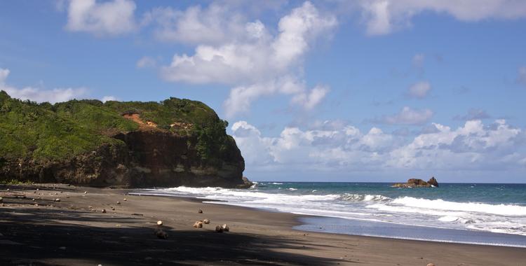 Dominica i Caribien er et af de lande, de færreste turister besøger. 