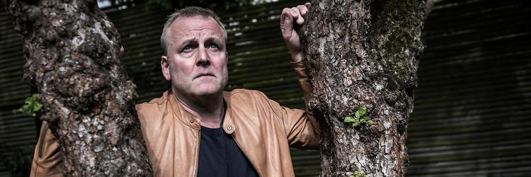 Jan Gintberg er aktuel med et nyt show. 
   