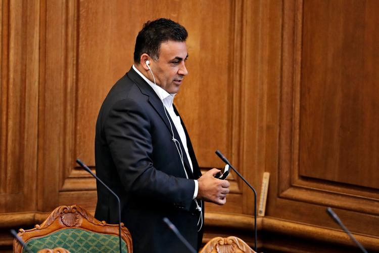 Det har vist sig, at DR ikke er den største udfordrer til de private medier, pointerer Naser Khader.    Jens Dresling (arkivfoto)/POLFOTO