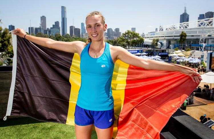 Elise Mertens kommer fra en stor og stolt tennisnation, der har fostret flere tidligere verdensettere og grandslamvindere, herunder Kim Clijsters og Justine Henin. 
   