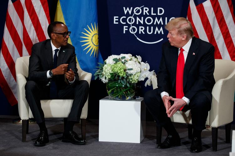 Den amerikanske præsident Donald Trump mødtes i dag med den kommende leder af Den Afrikanske Union, præsident i Rwanda Paul Kagame. Mødet var det første med en afrikansk leder efter Trumps påståede udtalelse, hvor han skulle have kaldt en række afrikanske lande og Haiti for »lortelande«.
     