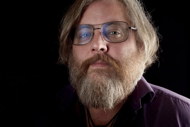 Søren Huss har udgivet årets album, mener de danske musikanmeldere.   