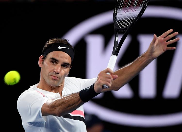 Roger Federer vaklede en anelse undervejs, men da det gjaldt, var veteranen helt på toppen og tog sin sjette grand slam-titel i Melbourne.
   