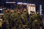 Brandfolk og ubevæbnede hjemmeværnssoldater blev sat ind i København efter angrebet på Krudttønden, selv om det var klart, at en terrorist var på fri fod i byen. 