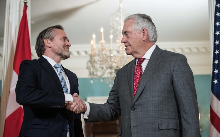 Danmarks udenrigsminister, Anders Samuelsen, besøgte i går sin amerikanske kollega, Rex Tillerson i Washington.  