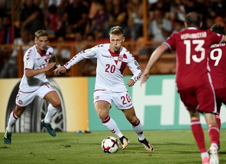 Sin 16. og seneste landskamp spillede Viktor Fischer som indskifter, da Danmark slog Armenien 4-1 i september sidste år. 
