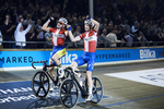 Jublen var ikke til at tage fejl af - hverken hos det sejrende par nr. 7 eller hos tilskuerne i Ballerup Super Arena. Foto: Lars Rønbøg/Bilka 6 dagesløbet/Getty Images. 
