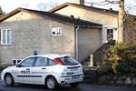 Gerningsstedet var en familiebolig i Virum, hvor offeret efter alt at dømme overraskede en indbrudstyv, der reagerede ved at myrde hende med adskillige knivstik. 