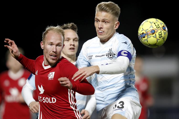 Lyngbys Mikkel Rysgaard (tv.) er friststillet og får nok ikke besvær med at finde andet arbejde i dansk topfodbold.  