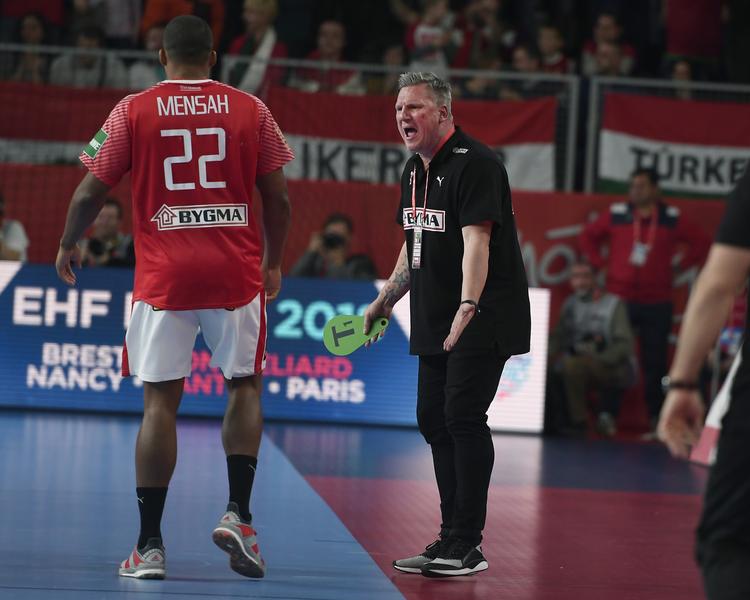 Landstræneren og Mads Mensah blev nummer 4 ved EM i Kroatien, men er i den grad på vinderkurs i den tyske Bundesliga, der er verdens bedste håndboldliga. 
   