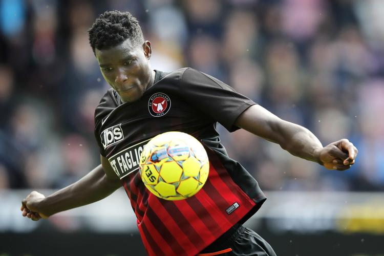 Paul Onuachu har været en vigtig brik i succesen for FC Midtjylland i Superligaen, hvor holdet netop nu er nr. 1. 