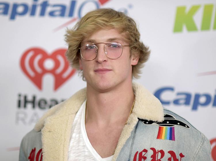 Den grænsesøgende youtuber Logan Paul er nu igen blevet udelukket fra youtube efter flere skandaløse eksapader   