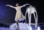 Yuna Kim, der tændte den olympiske flamme ved åbningsceremonien, har vundet guld og sølv i kunstskøjteløb og er et af de største koreanske sportsnavne. 