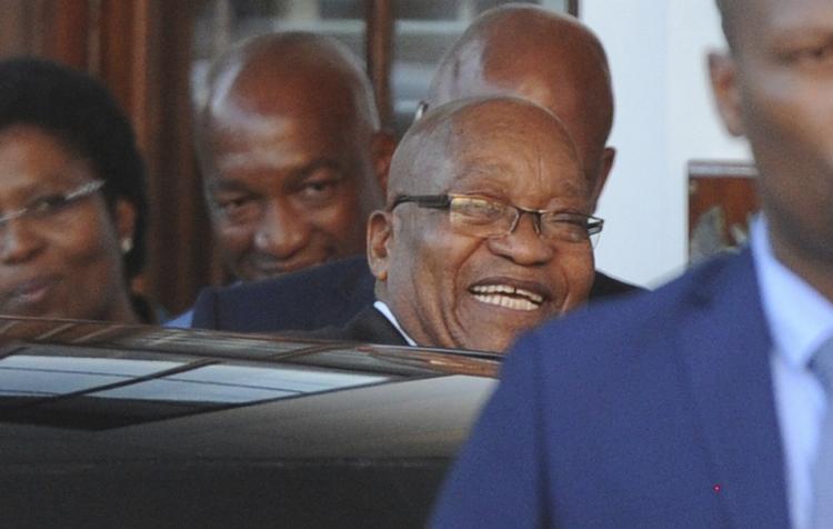 Jacob Zuma kæmper til det sidste for magten. 