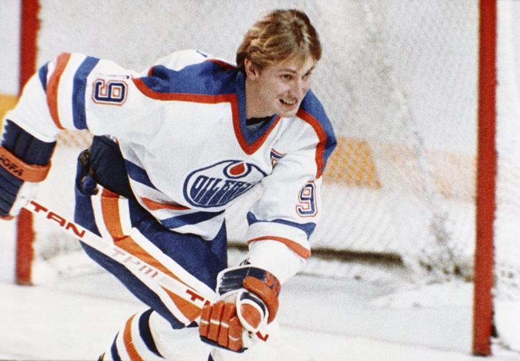  Wayne Gretzky nåede meget i sin lange karriere, men det blev aldrig til olympisk guld. Ap/AP
