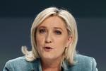 Marine Le Pen vil ændre navnet på Front National, som hendes far, Jean-Marie Le Pen, stiftede i 1972. Men kritikere fra partiet siger, at tabet af præsidentvalget intet med partiets navn at gøre.  AP Photo/Antonio Calanni/AP