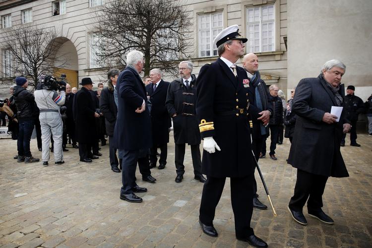 Castrum Doloris for sædligt indbudte ved Christiansborg Slotskirke.
   Jens Dresling/POLFOTO