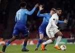 Östersunds Saman Ghoddos gav Arsenal-spillerne problemer, da det svenske hold besøgte Emirates i London torsdag aften.

   
   Alastair Grant/AP