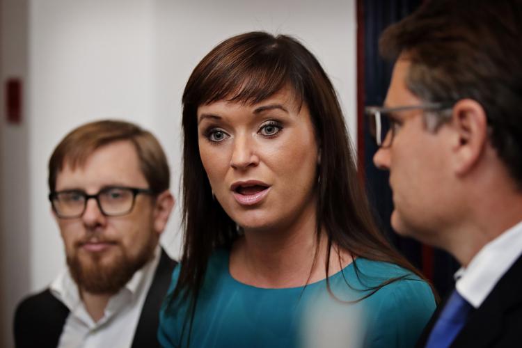 Innovationsminister Sophie Løhde, er regeringens koordinator i udflytningsplanen, mens økonomi- og indenrigsminister Simon Emil Ammitzbøll (tv) står bag den omstridte beslutning om at rykke De Økonomiske Råds sekretariat til Horsens.   Jens Dresling/POLFOTO