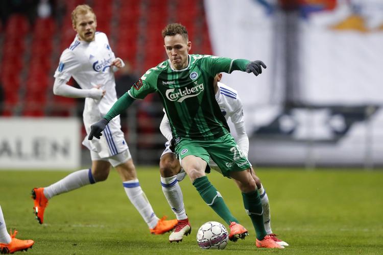 OB med Anders K. Jacobsen i front er favoritter mod Lyngby - i hvert fald i følge deltagerne i tipskonkurrencen.  Jens Dresling/Ritzau Scanpix