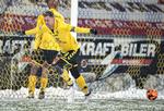 Horsens-spilleren Kjartan Finnbogason fejrer sin udligning til 1-1 i sidste minut af tirsdag aftens drama på Casa Arena.

   Henning Bagger/Ritzau Scanpix