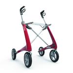 Hjælpemidler er ofte så usexede og klodsede, at brugerne føler sig hæmmede og isolerer sig. Ved at give sin rollator et mere sporty udtryk og bygge den af kulfiber har By Acre skabt et transportmiddel, der matcher manges ønske om en aktiv livsstil. Rollatoren fik sidste år en Danish Design Award, den tyske IF Award og hæder for at være et af de mest innovative produkter på markedet. By Acres