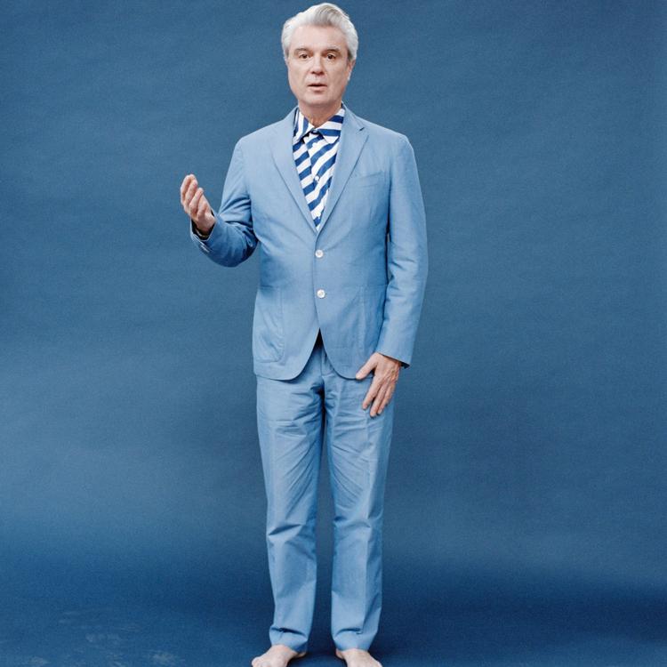 David Byrne samler på ideer, der vil hjælpe menneskeheden ind i fremtiden og laver musik, hvor fortiden og fremtiden hilser pænt på hinanden.  Pr-foto