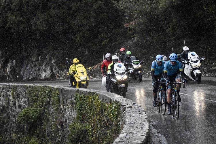Jakob Fuglsang er det store danske håb i Tour de France, der i 2020 starter i Nice. Det er netop blevet annonceret. Her kører danske Fuglsang løbet Paris-Nice. Jeff Pachoud/Ritzau Scanpix