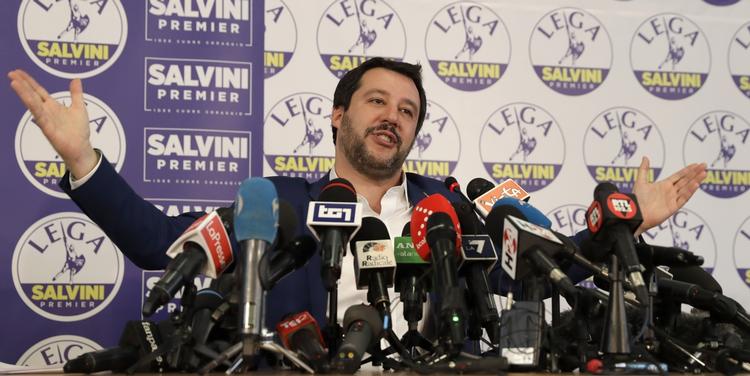 Matteo Salvini fra Lega går efter at blive Italiens næste premierminister. Lega blev største parti i den borgerlige blok ved valget 4. marts.   Luca Bruno/AP