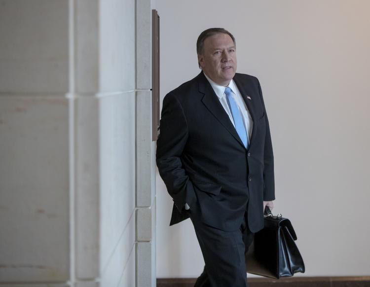 Mike Pompeo har som CIA-direktør mødtes med præsident Trump om sikkerhedsbriefinger 30-40 minutter næsten hver dag. J. Scott Applewhite/AP