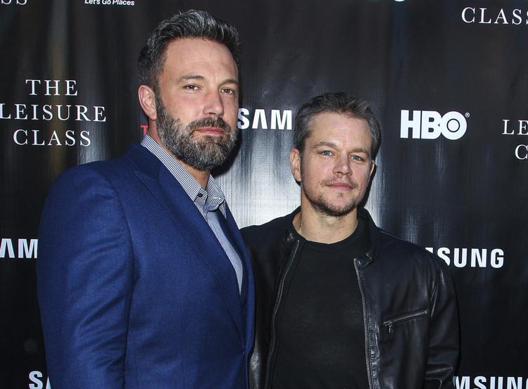 Skuespillere, instruktører med mere Ben Affleck og Matt Damon. At det netop er Matt Damon og Ben Afflecks filmselskab, der nu beslutter at tage et stort skridt for ligestilling på deres selskabs filmset, får særlig opmærksomhed i de amerikanske medier. Paul A. Hebert/AP