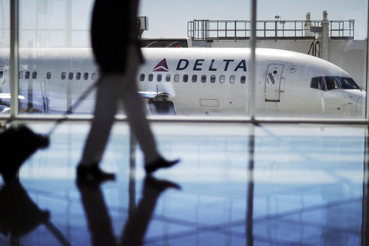 Udover Atlanta Hartsfield-Jackson, er også lufthavnene i Los Angeles, Dallas, Chicago og Denver på listen over verdens største lufthavne i 2017.   David Goldman/AP/AP