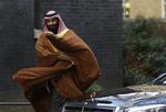 Kronprins Mohammed bin Salman fotograferet i London 7. marts på vej til et møde med premierminister Theresa May. Kronprinsen er i gang med en stor diplomatisk offensiv.  Alastair Grant/AP