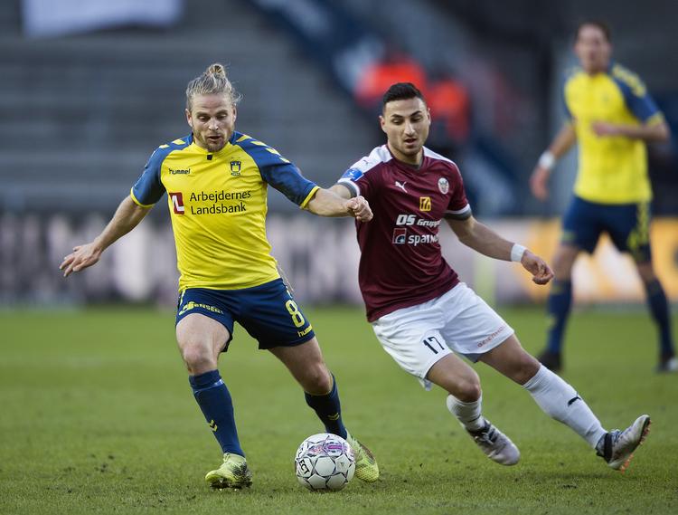 
    Brøndby og Kasper Fisker  indleder slutspillet med en kamp på udebane mod AaB.  Liselotte Sabroe/Ritzau Scanpix