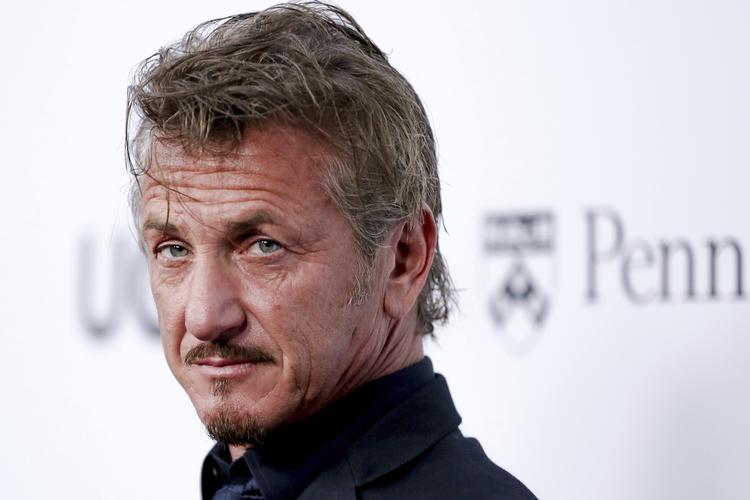 Den amerikanske skuespiller Sean Penn har i mange år deltaget i den politiske debat. Rich Fury/AP