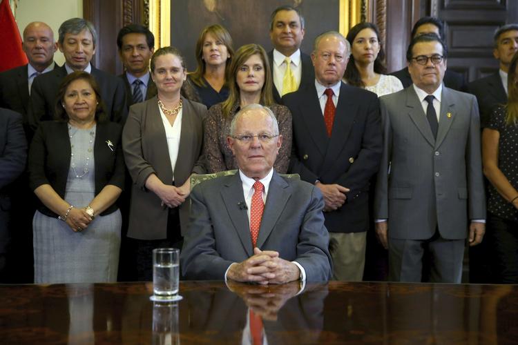 I onsdags blev Perus præsident, Pedro Pablo Kuczynski, afsat. Det skaber usikkerhed om det kommende topmøde for hele det amerikanske kontinent. Juanca Guzman Negrini/AP