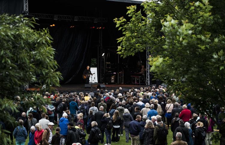 Komos Festival i Kongens Have er år blevet aflyst pga. en afgørelse i Fredningsnævnet. Sidste år spillede amerikanske Kris Kristoffersen. Stine Tidsvilde (arkiv)/POLFOTO