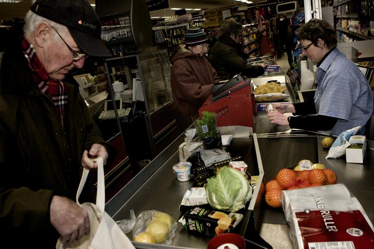 Bilka, Kvickly, Føtex, SuperBrugsen, Lidl, Meny og Rema 1000 holder som hovedregel lukket i påskens helligdage, men du kan handle i masser af mindre butikker.
 Valdemar Jørgensen/POLFOTO