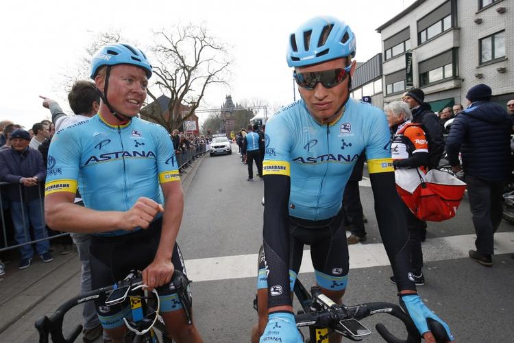 Skuffelse var den fremherskende følelse hos Michael Valgren (t.v.) og Magnus Cort efter hårdt slid uden den ønskede belønning i Gent-Wevelgem. Foto: Bettiniphoto. 