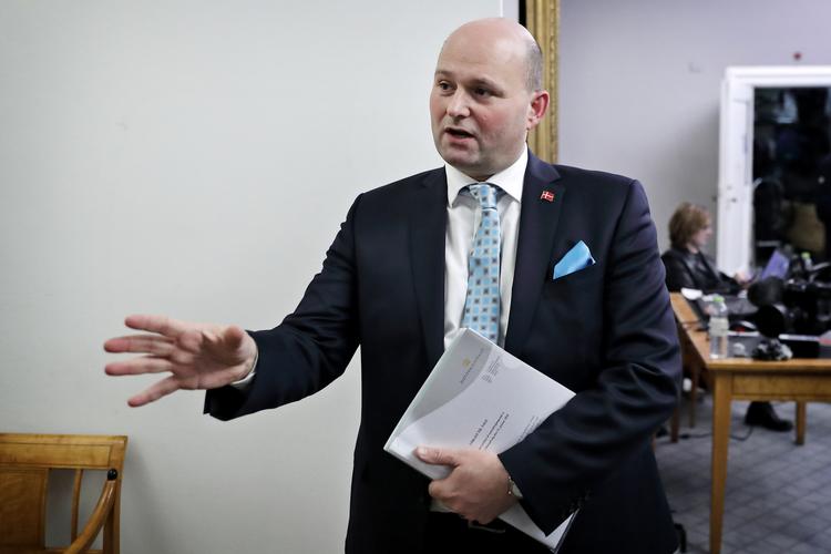 Justitsministeren er reelt set rigets øverste anklager, men det vil fire partier have ændret. Arkivfoto Jens Dresling