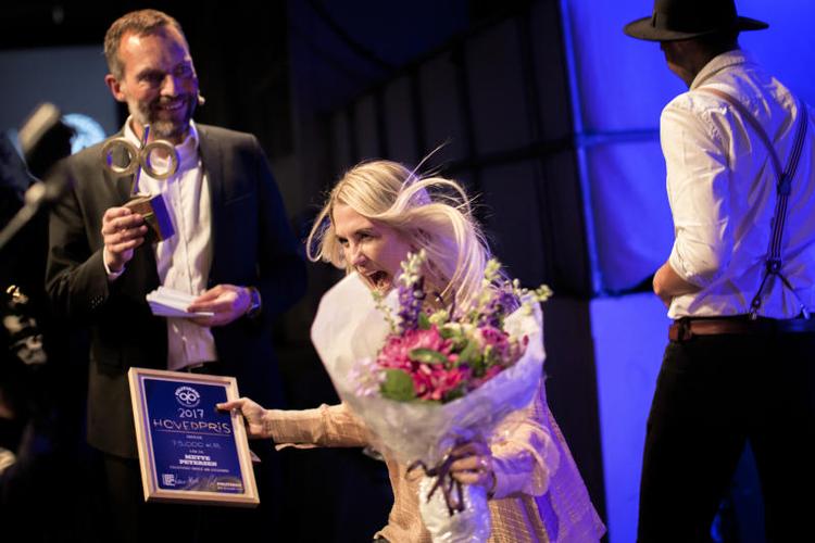 »Det her er ligesom at vinde en Oscar. Der er bare lige den forskel, at vi arbejder med den virkelige virkelighed«, lød det fra Mette Petersen, da hun sidste år vandt hovedprisen for grundskolen. Arkivfoto Nanna Navntoft/POLFOTO