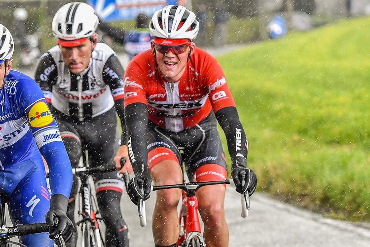 Mads Pedersen undervejs i onsdagens udbrud i Dwars door Vlaanderen. Foto: Trek-Segafredo. 