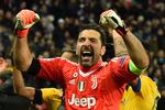 40-årige  Gianluigi Buffon fra Juventus kan huske, dengang de italienske hold dominerede i Europa. Han spillede sin første europæiske finale i 1999 med Parma - og den seneste for under et år siden med Juventus.  Glyn Kirk/Ritzau Scanpix