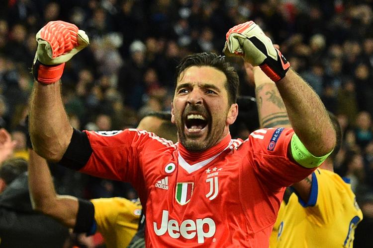 40-årige  Gianluigi Buffon fra Juventus kan huske, dengang de italienske hold dominerede i Europa. Han spillede sin første europæiske finale i 1999 med Parma - og den seneste for under et år siden med Juventus.  Glyn Kirk/Ritzau Scanpix
