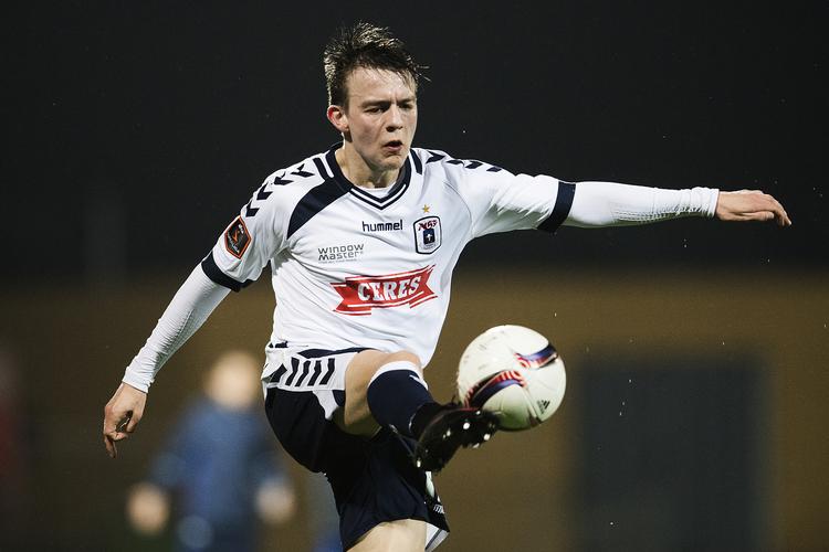 Oskar Buur fik sin debut for AGF som 16-årig i 1. division og fik 2 kampe i Superligaen som indskifter, men sidste år fik han ikke forlænget sin kontrakt. Tycho Gregers/POLFOTO
