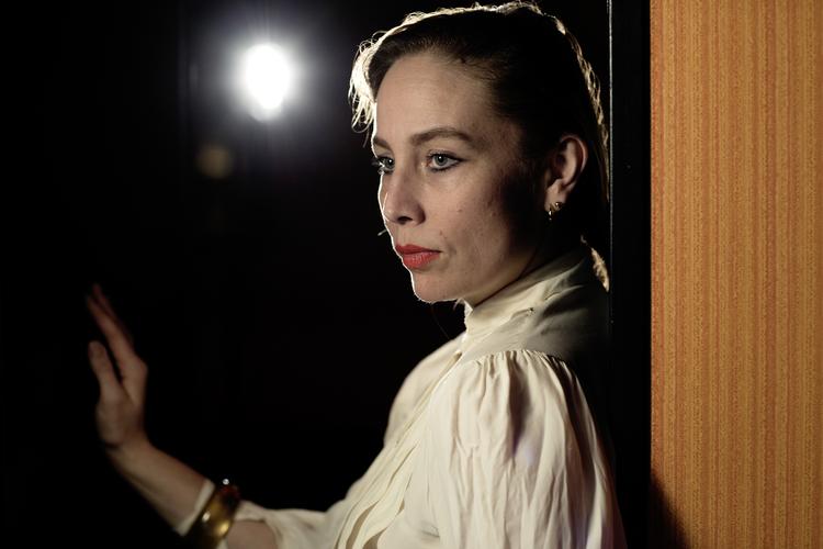 Den svenske sanger Jenny Wilson er aktuel med albummet "Exorcism". Hun blev udsat for en voldtægt for to år siden og har bearbejdet traumet på sit nye album. Peter Hove Olesen/POLFOTO