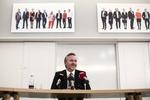 På et pressemøde i december 2017 meddelte politisk leder Anders Samuelsen (LA), at hans parti ville stemme for regeringens egen finanslov. Nanna Navntoft/POLFOTO